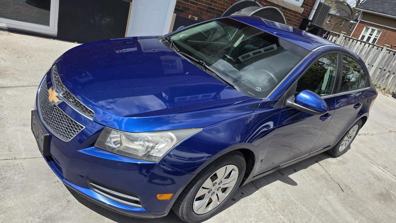 2012 Chevrolet Cruze 1LT Photo