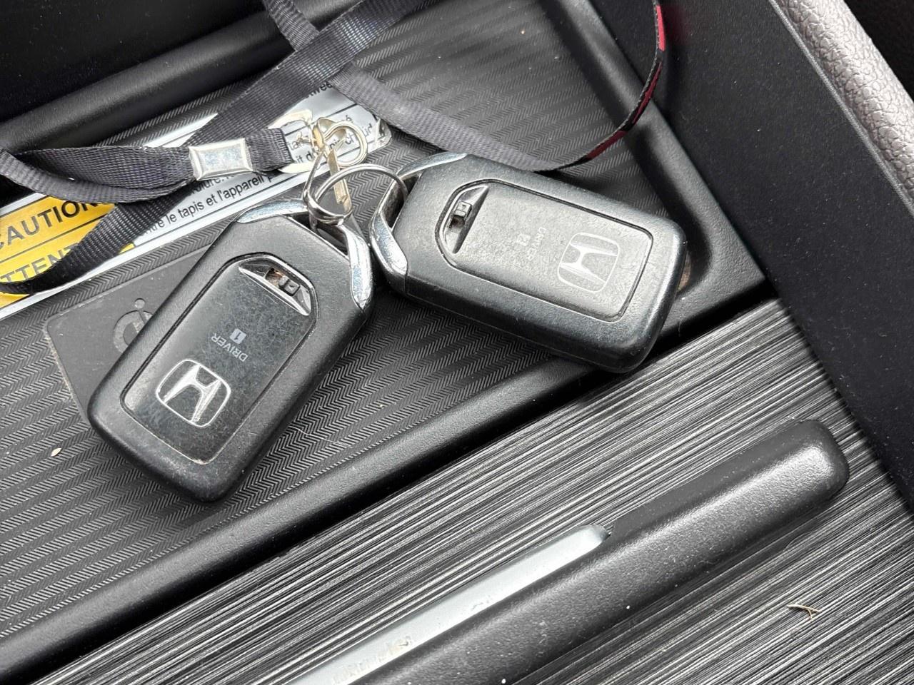 2019 Honda Odyssey Touring Auto Photo