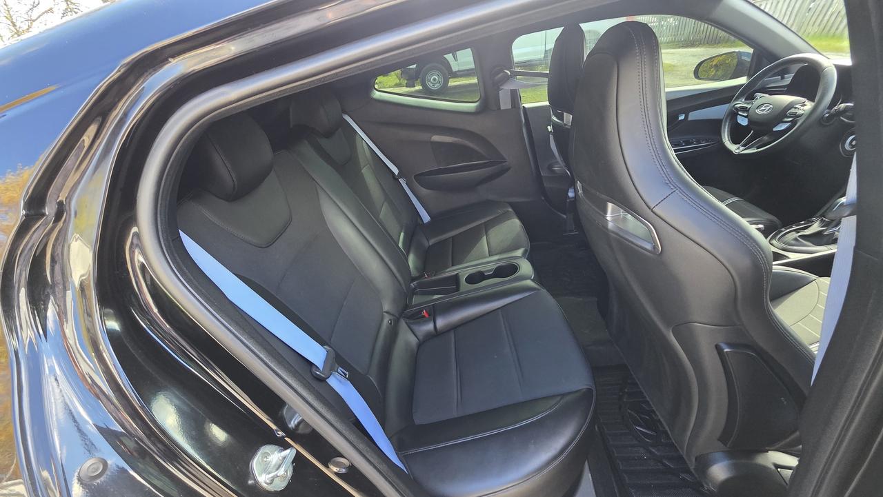 2021 Hyundai Veloster N BASE Photo2