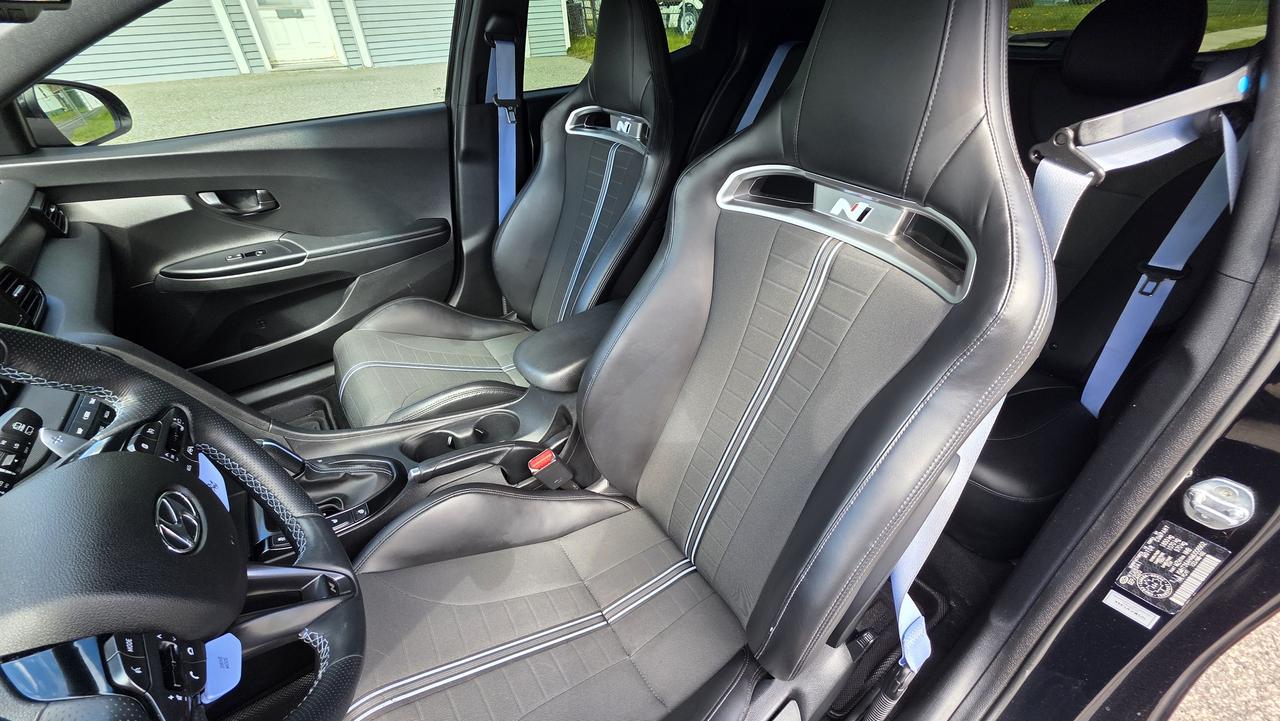 2021 Hyundai Veloster N BASE Photo