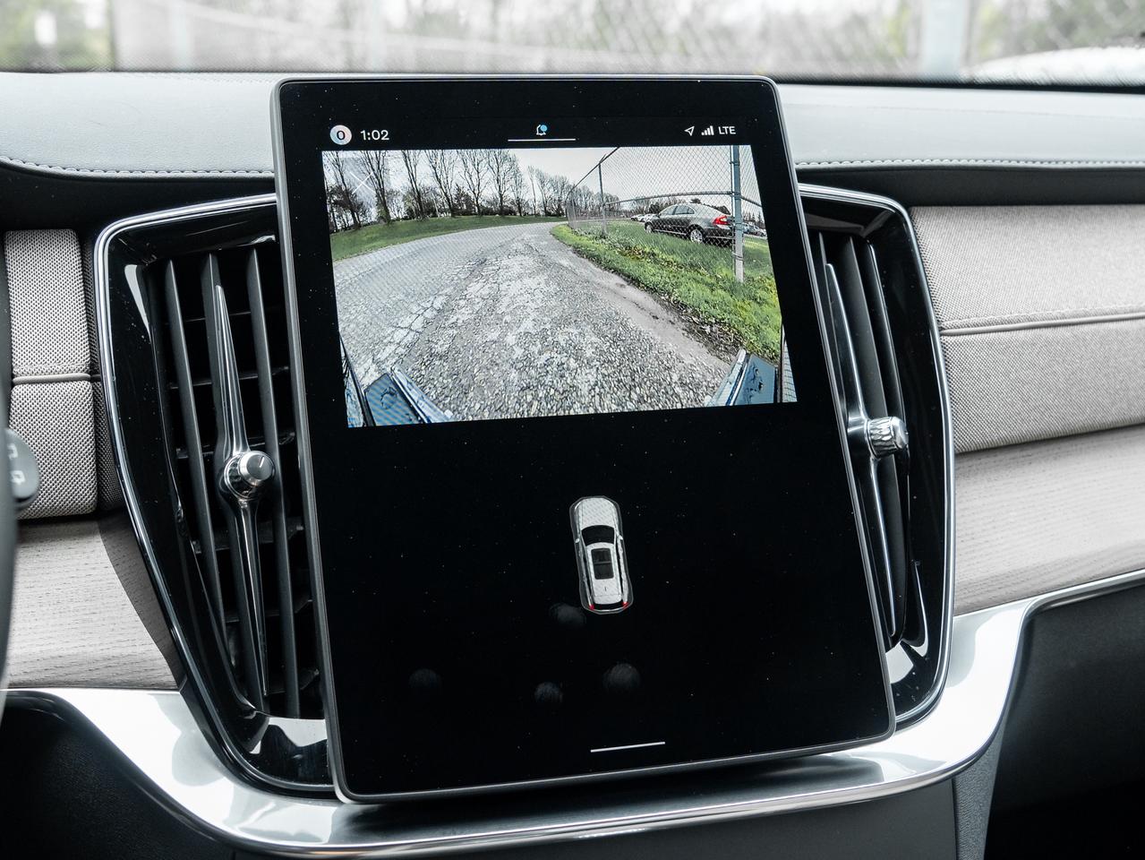 2026 Volvo XC90 B6 AWD Ultra Dark Theme  CPO RATE fr 2.99%* Photo