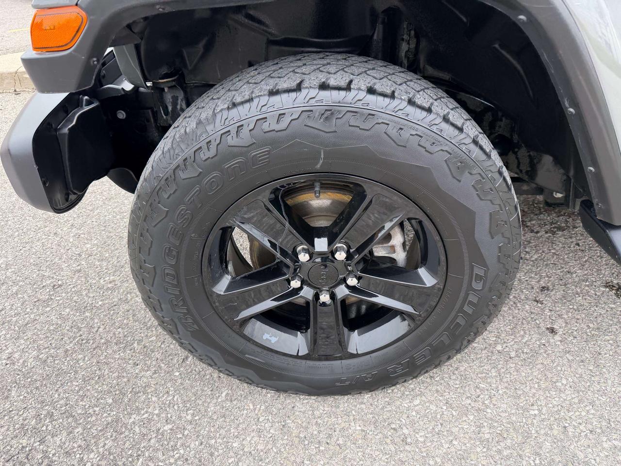 2021 Jeep Wrangler Altitude 1 Owner 6 Speed Clean Carfax Certified Photo