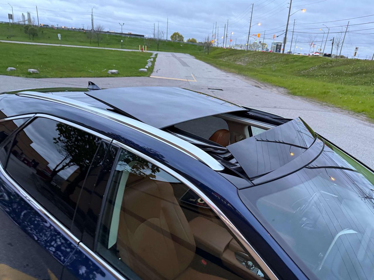 2022 Lexus RX CLEAN CARFAX 1 OWNER HEADS UP 360 CAMERA Photo