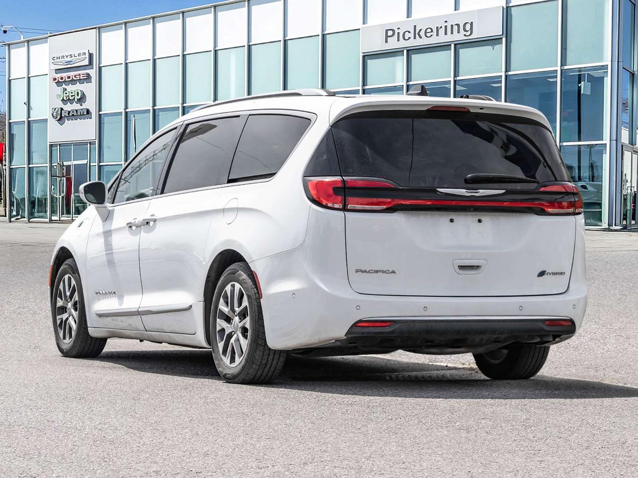 2024 Chrysler Pacifica PINNACLE  HYBRID  LOW KMS Photo4