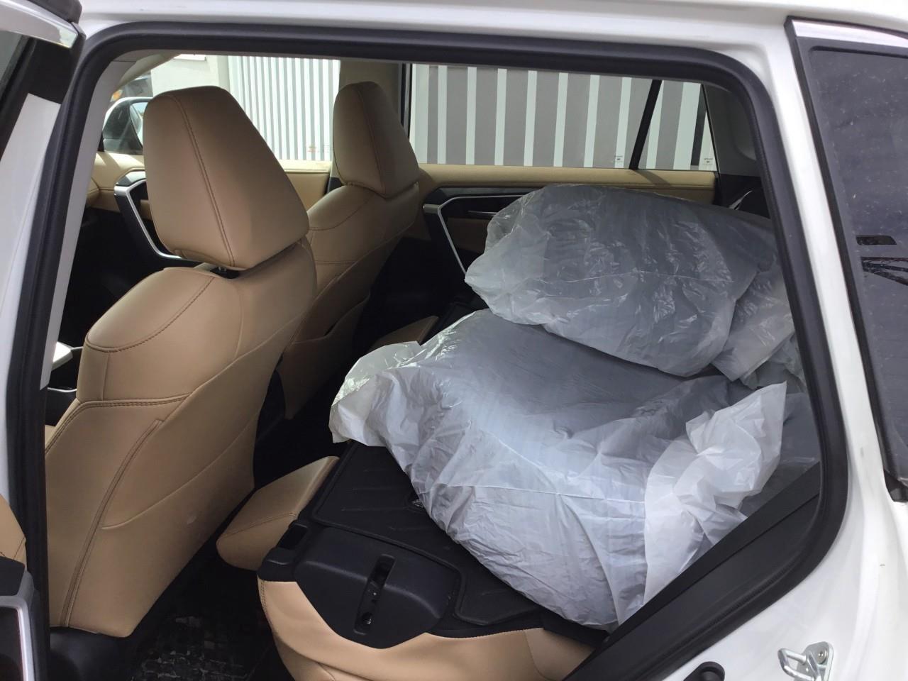 2023 Toyota RAV4 Hybrid Limited Photo
