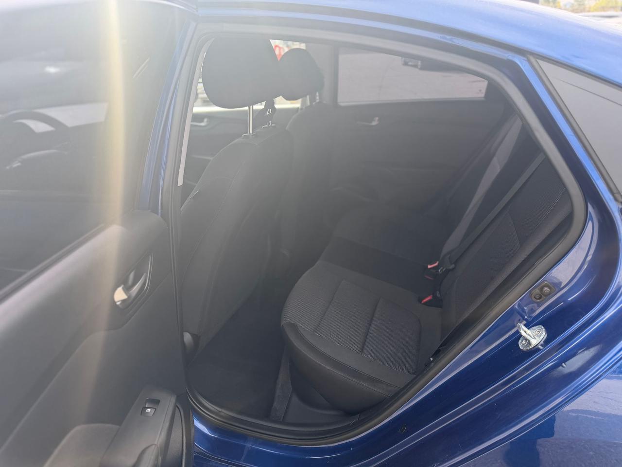 2019 Hyundai Accent SE Photo