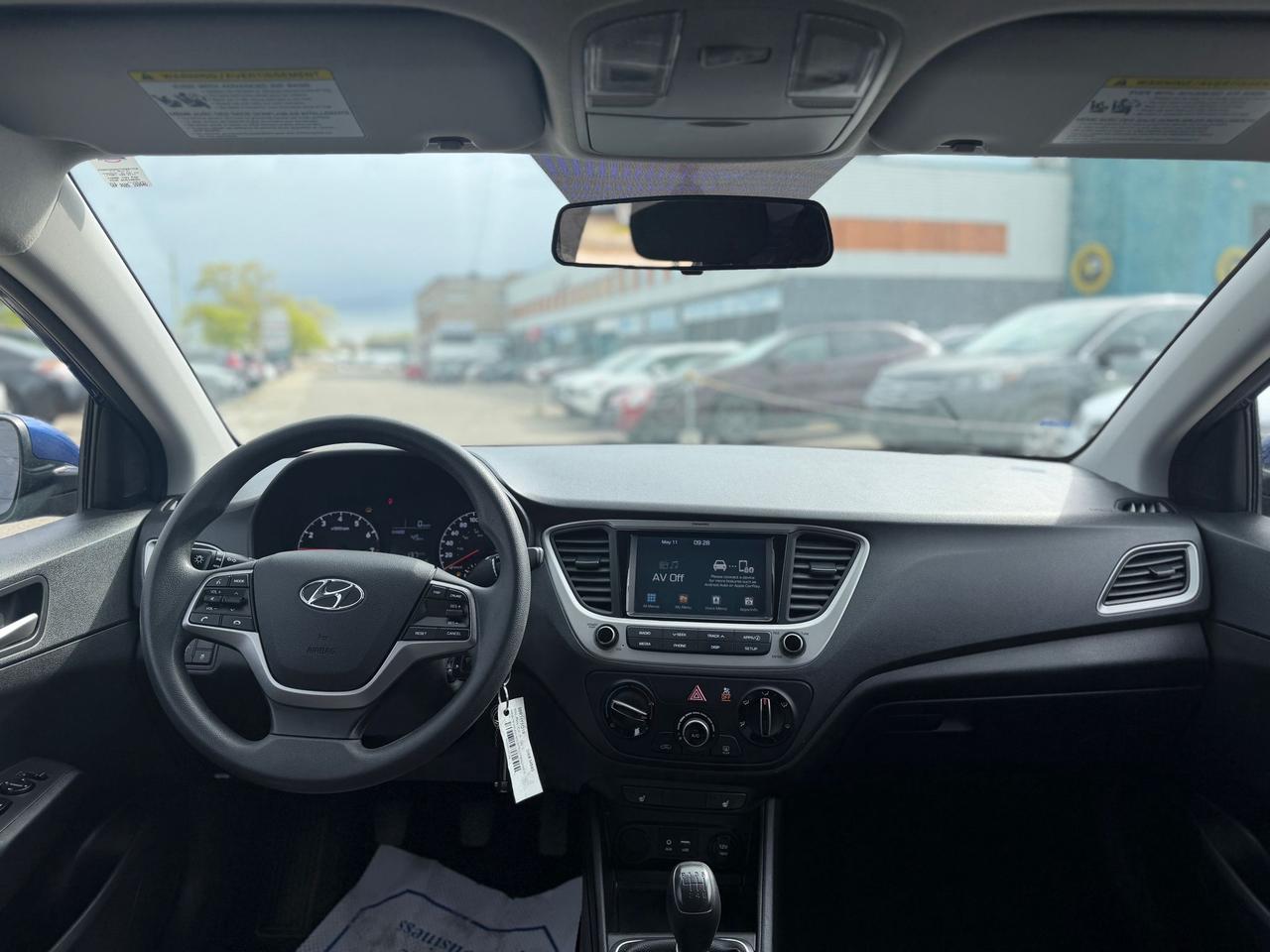 2019 Hyundai Accent SE Photo