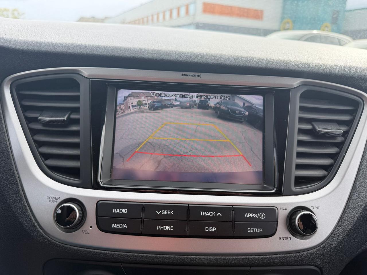 2019 Hyundai Accent SE Photo