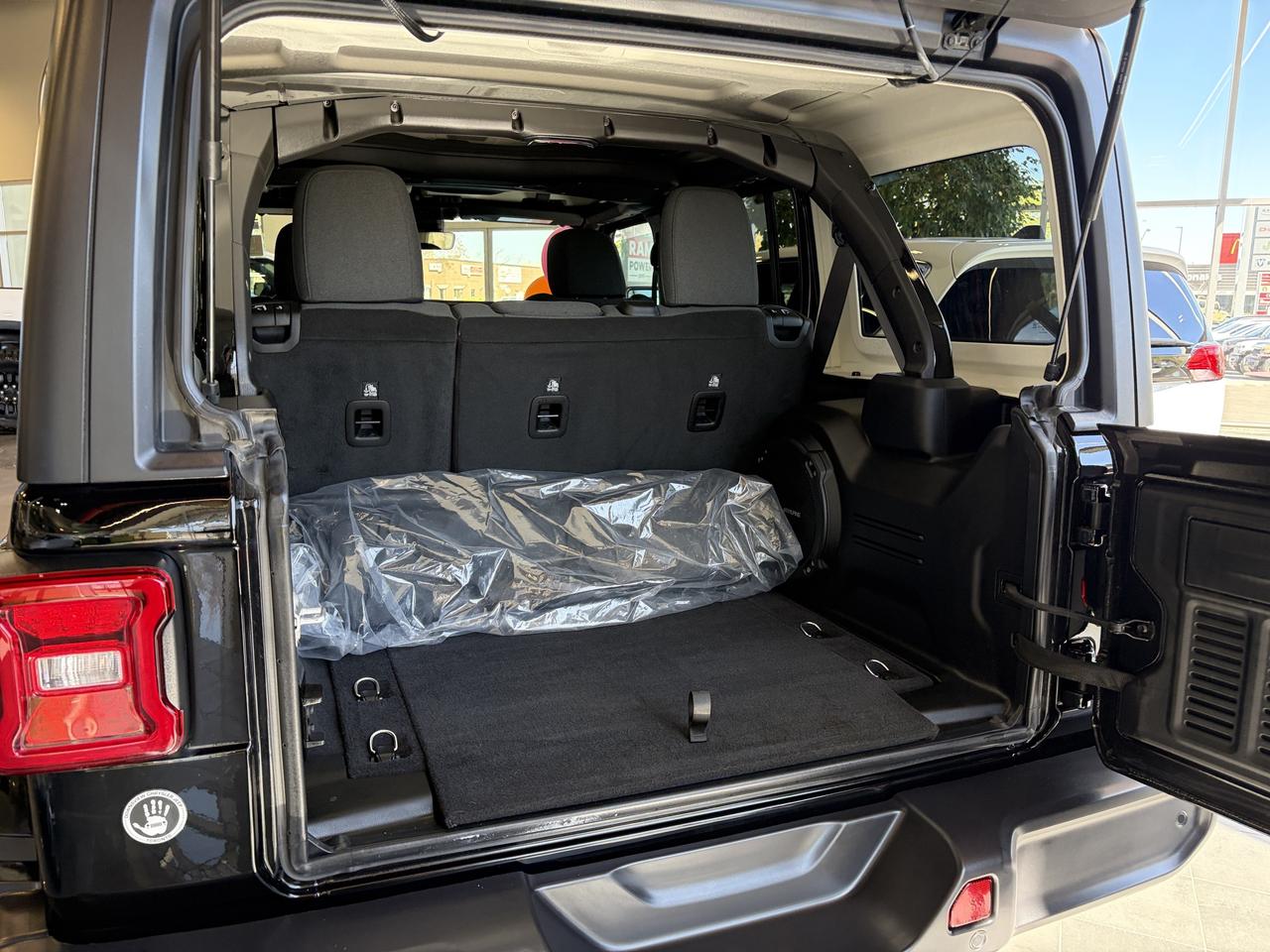 2025 Jeep Wrangler Sahara, Nav., Alpine Sound, Safety Group Photo4