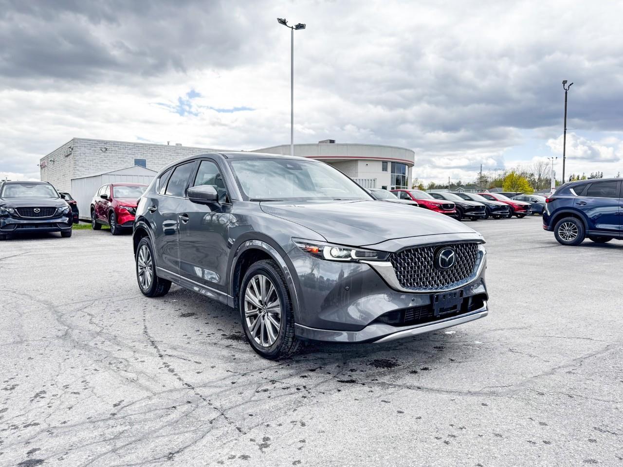 2024 Mazda CX-5 Signature Photo