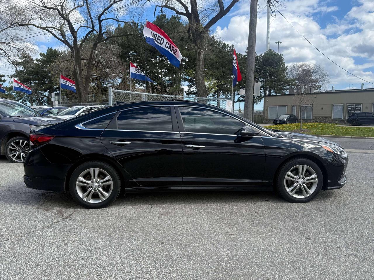 2019 Hyundai Sonata Preferred l FWD l 2.5L l 4Cyl l BSM l Remote Start Photo