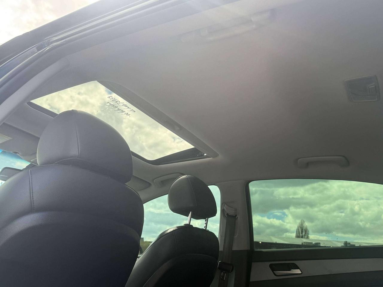 2019 Hyundai Sonata Preferred l FWD l 2.5L l 4Cyl l BSM l Remote Start Photo