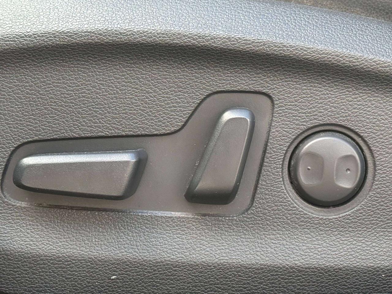2019 Hyundai Sonata Preferred l FWD l 2.5L l 4Cyl l BSM l Remote Start Photo