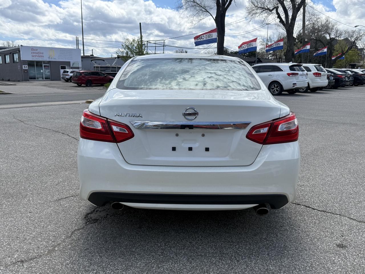 2017 Nissan Altima No Accidents l FWD l S l Reverse Camera l 2.5L Photo