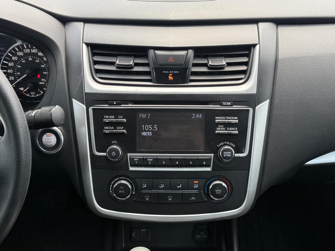 2017 Nissan Altima No Accidents l FWD l S l Reverse Camera l 2.5L Photo