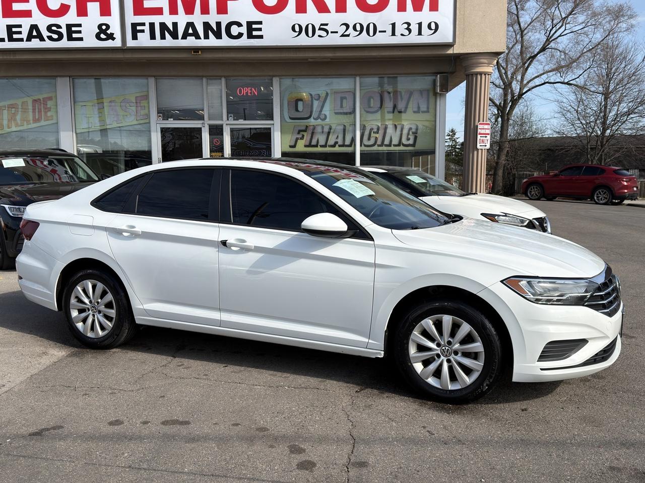 2021 Volkswagen Jetta Highline Pearl White   Sunroof   Leather   Push St Photo