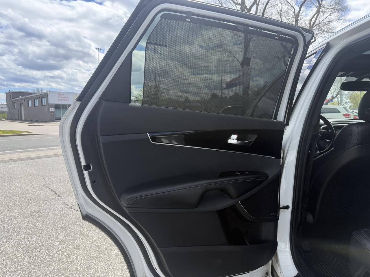 2018 Kia Sorento No Accidents l SX l V6 l AWD l 3.3L l Panoramic Photo