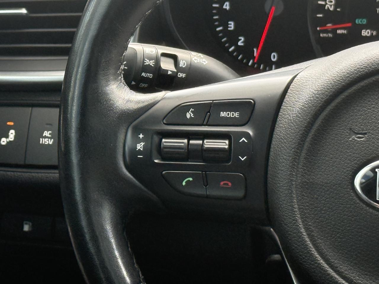 2018 Kia Sorento No Accidents l SX l V6 l AWD l 3.3L l Panoramic Photo