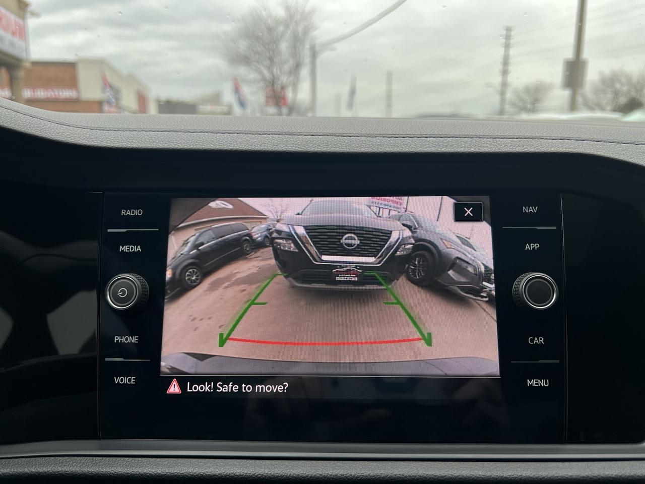 2024 Volkswagen Jetta Highline   Htd Steering   Ambient   Navi Photo