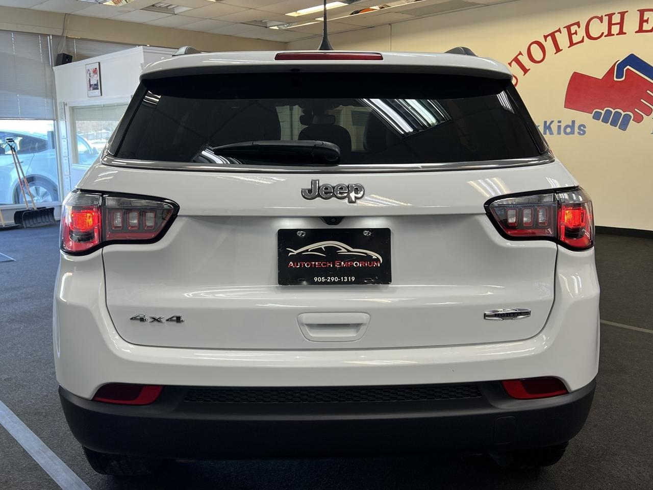 2024 Jeep Compass North 4X4 Pearl White   Htd Seats   Remote Start Photo3