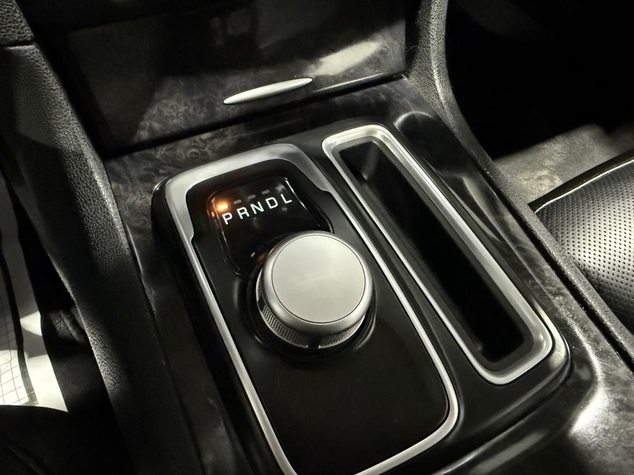 2019 Chrysler 300 Limited|Safety Tech Pkg|Nappa Leather Vented Seats Photo