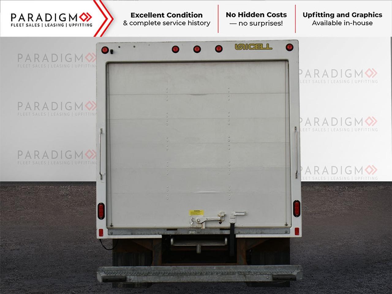 2024 Ford E-Series Cutaway 176" 16 ft Cube Box Standard Truck Photo