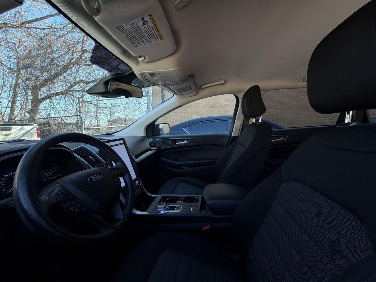 2022 Ford Edge SE AWD   Push Start   Dual Climate   Blind Spot Photo