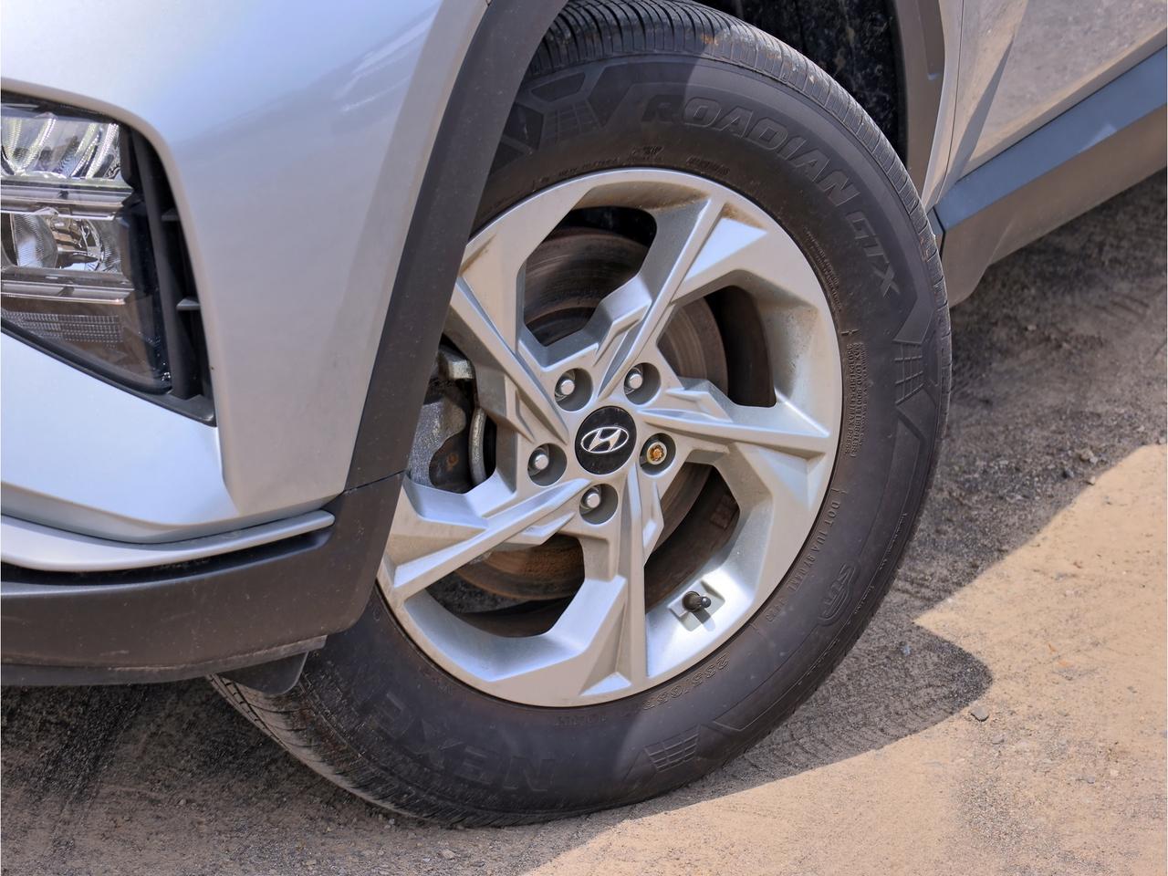 2024 Hyundai Tucson Preferred AWD   Climate Ctrl   Pwr Seat   Navi Photo