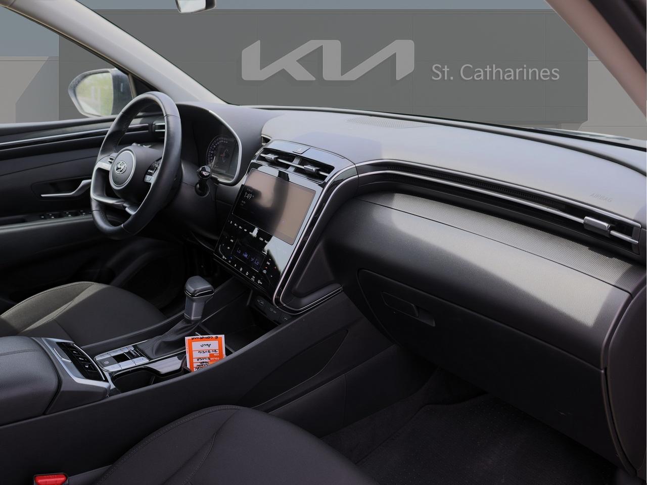 2024 Hyundai Tucson Preferred AWD   Climate Ctrl   Pwr Seat   Navi Photo