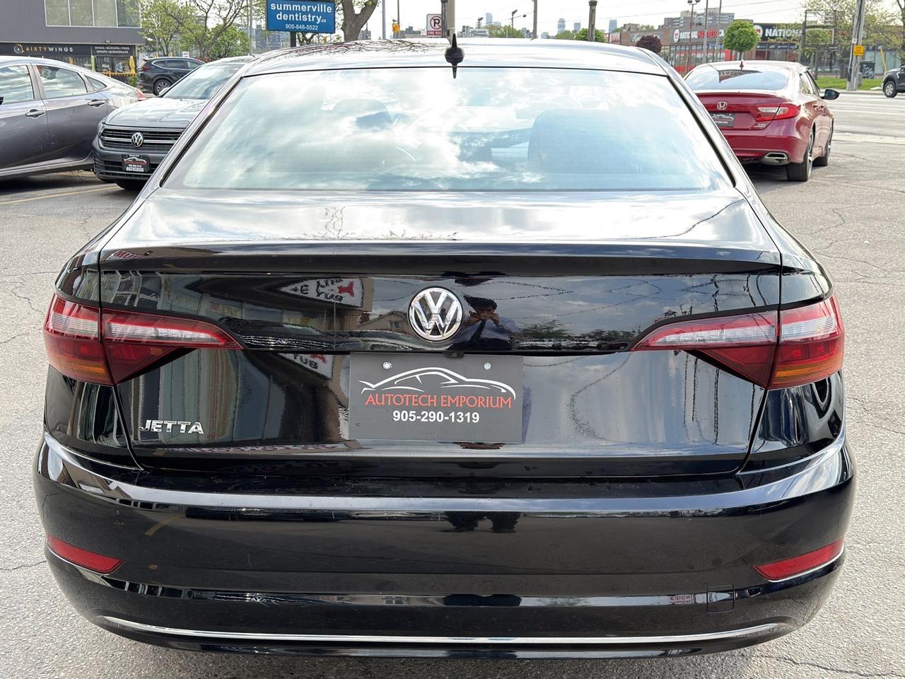 2019 Volkswagen Jetta Comfortline   Htd Seats   Rev Cam   Bluetooth Photo