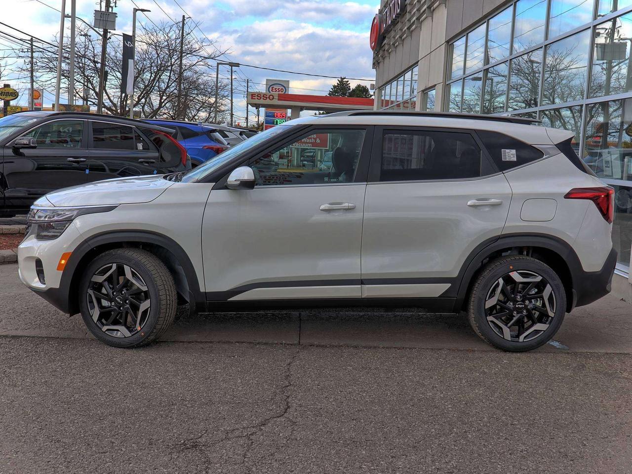 2025 Kia Seltos SX AWD   Executive Demo Photo