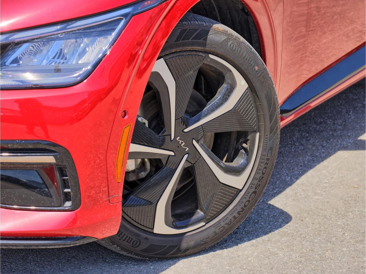 2023 Kia EV6 AWD Long Range w-GT-Line Pkg 2 Photo