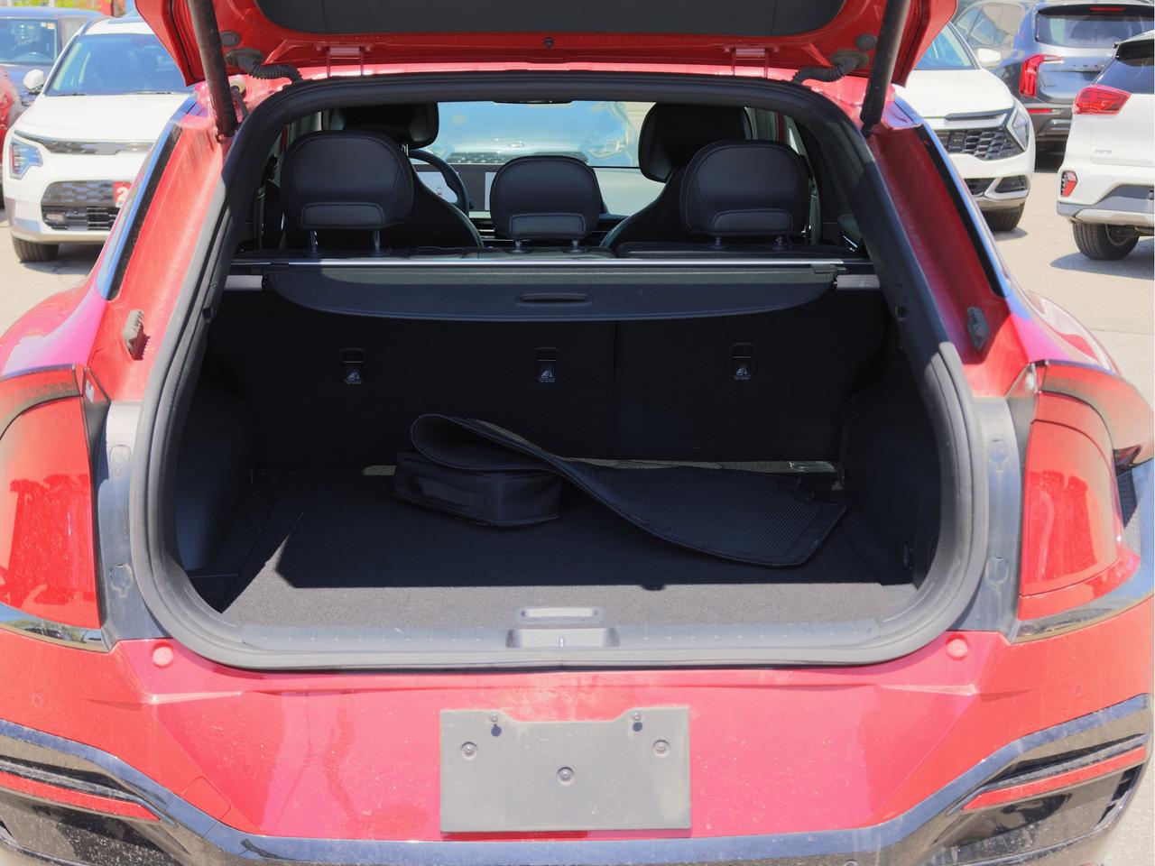 2023 Kia EV6 AWD Long Range w-GT-Line Pkg 2 Photo