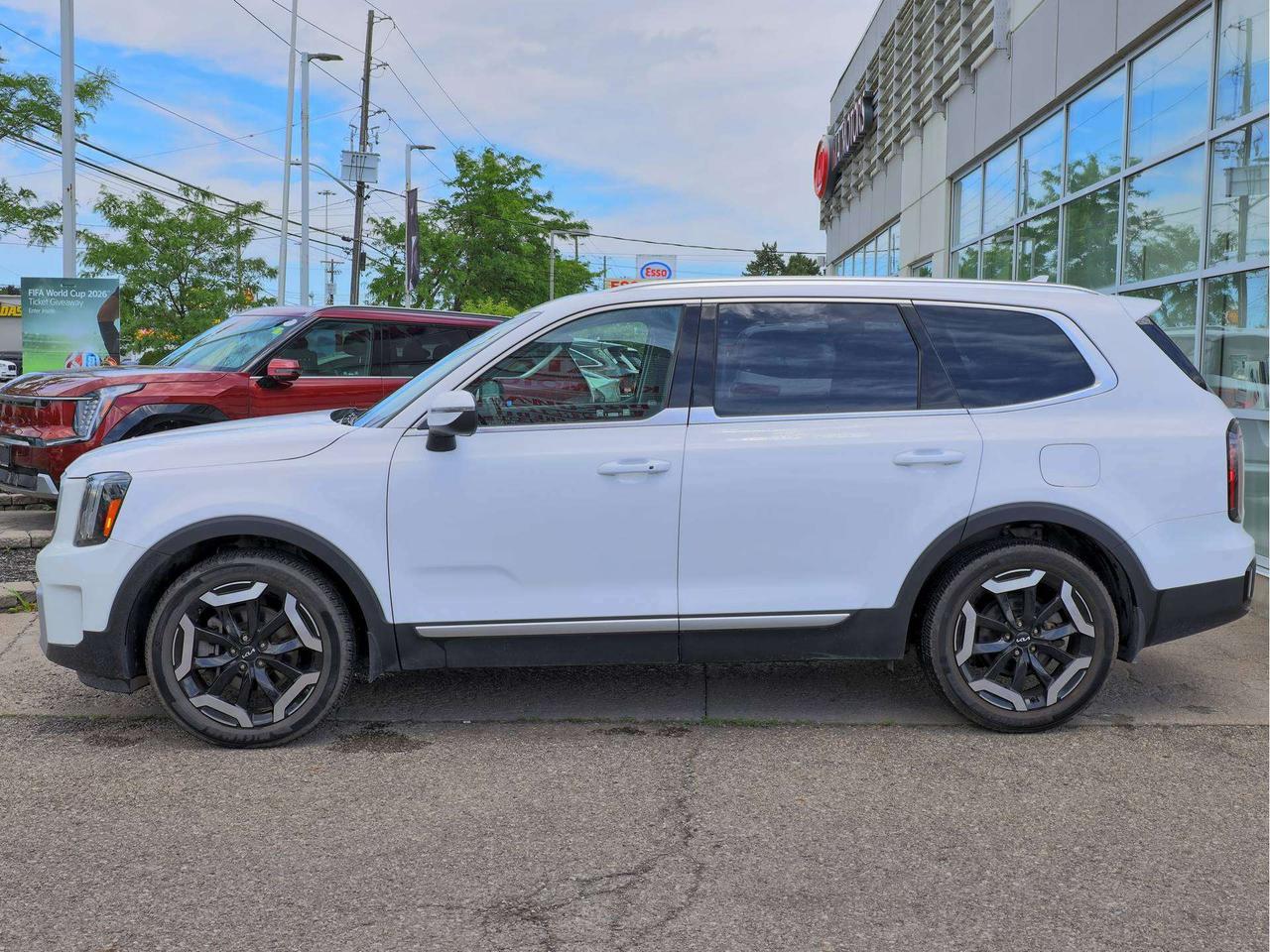 2023 Kia Telluride EX AWD   Leather   Power Liftgate   Navigation Photo