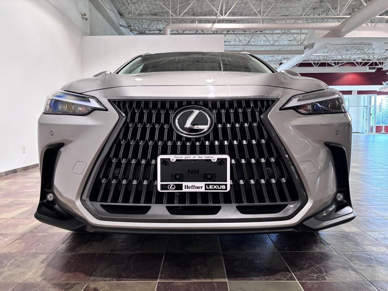 2026 Lexus NX 350 LUXURY PACKAGE - 1 OWNER Photo
