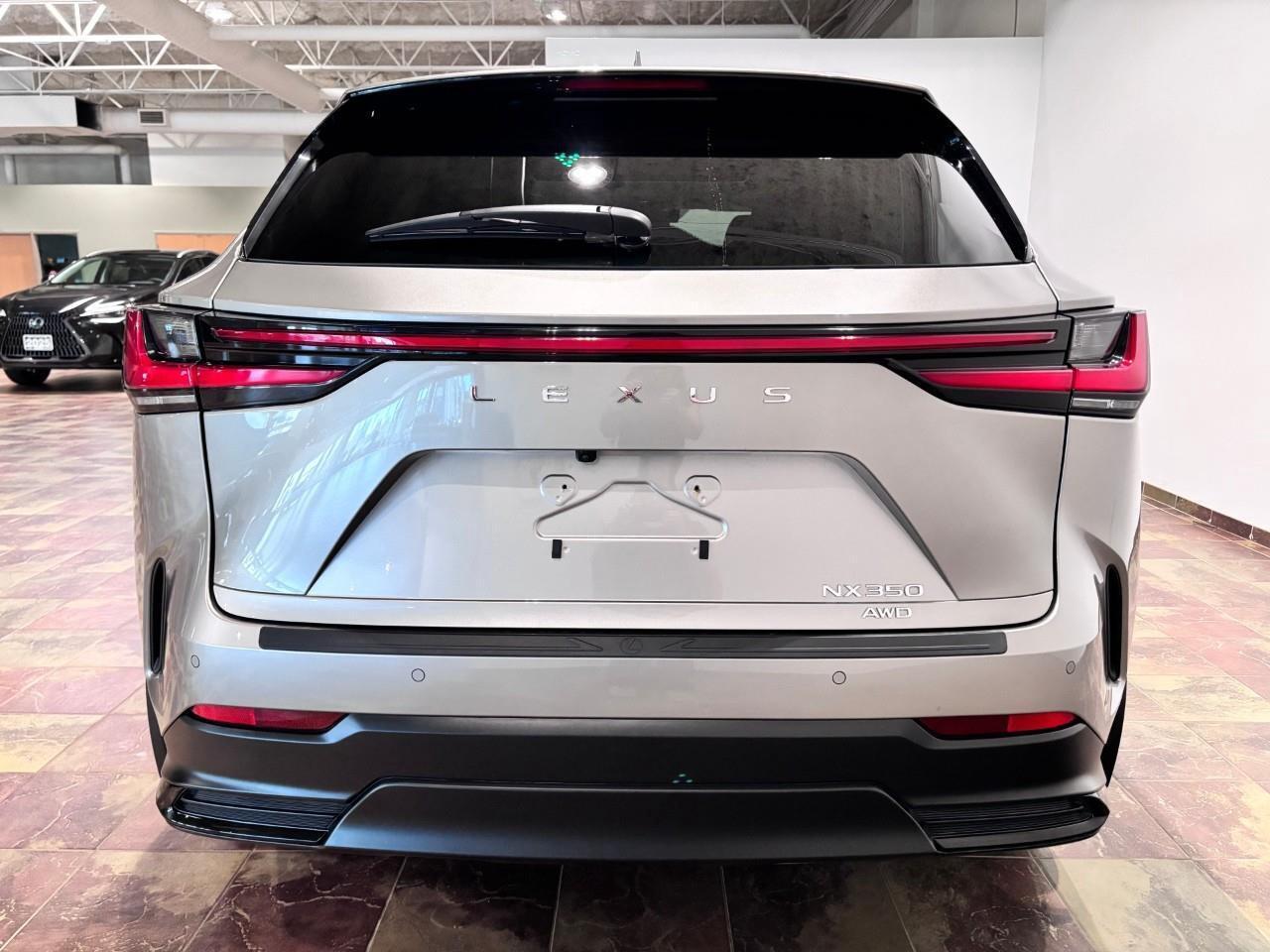 2026 Lexus NX 350 LUXURY PACKAGE - 1 OWNER Photo