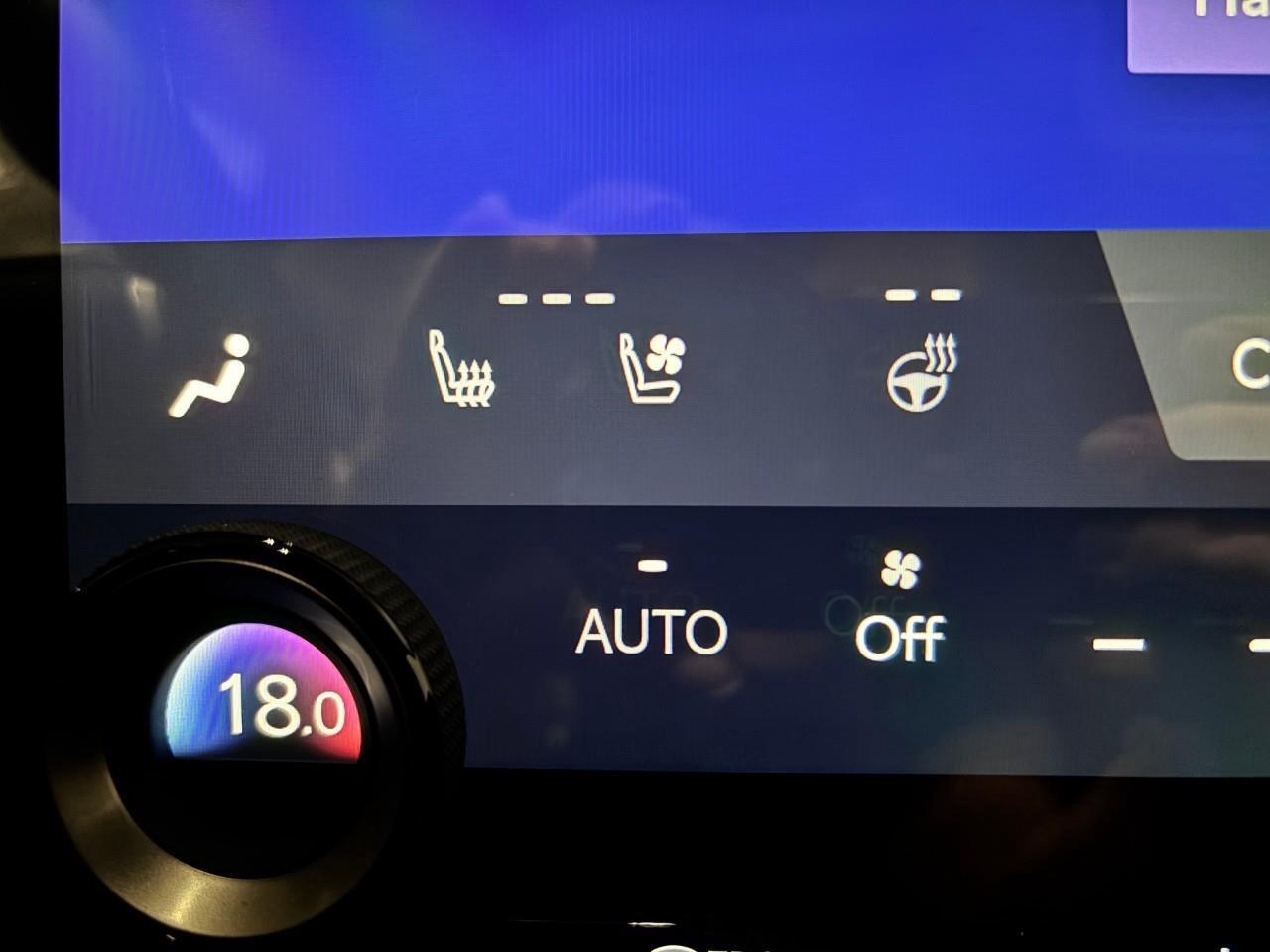 2026 Lexus NX 350 LUXURY PACKAGE - 1 OWNER Photo