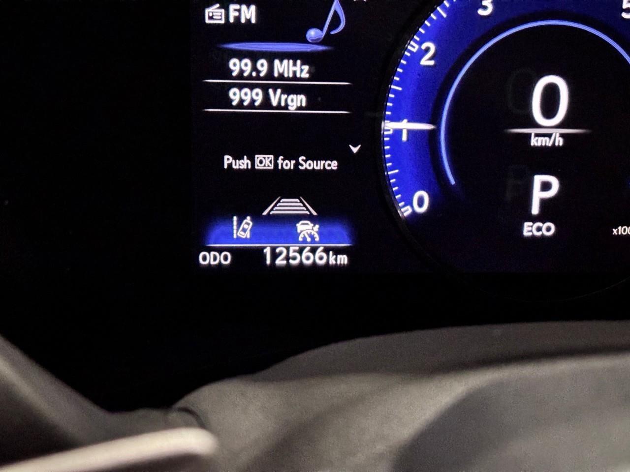 2026 Lexus NX 350 LUXURY PACKAGE - 1 OWNER Photo