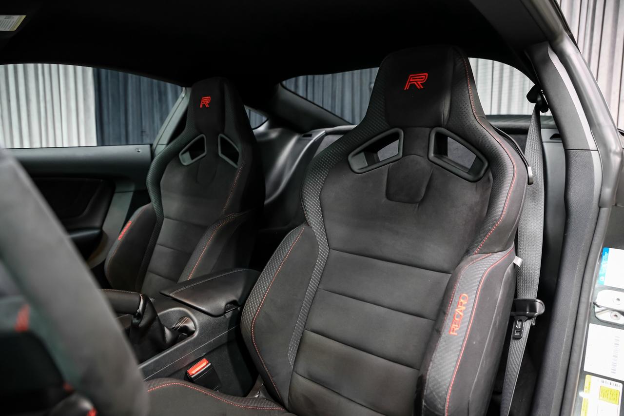 2016 Ford Mustang SHELBY GT350R 5.2L V8 CARBONRIMS FULLPPF NOACCIDNT Photo