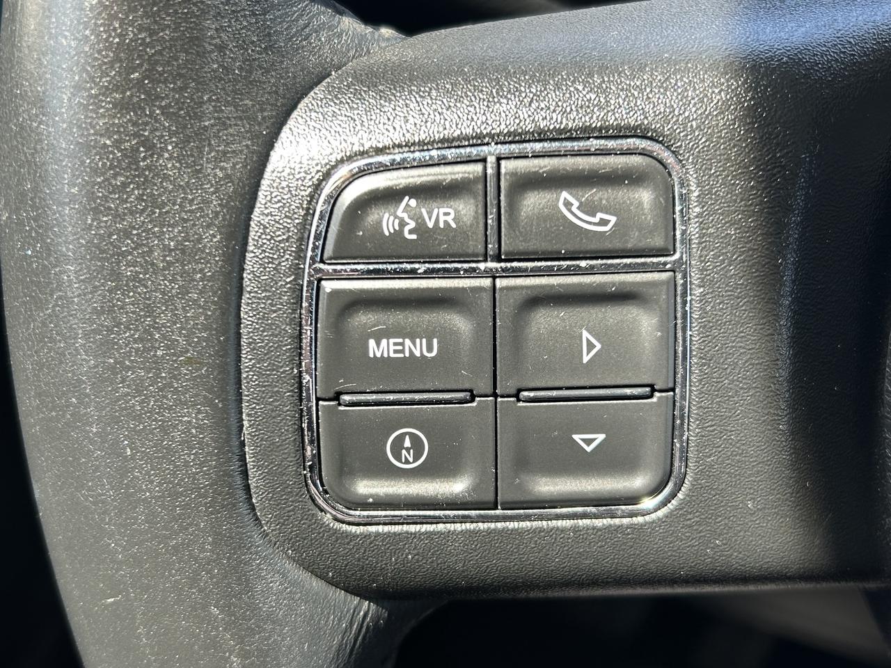 2017 Jeep WRANGLER UNLIMITED Sahara  ** CALL NAPANEE 613-354-2100 Photo