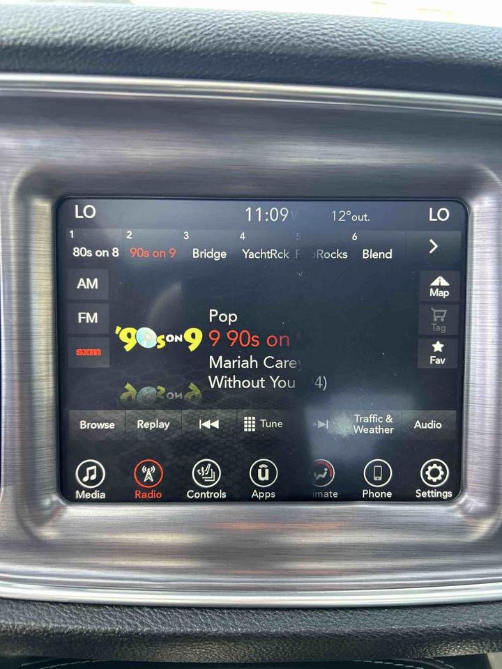 2017 Dodge Challenger SXT Plus LEATHER SUNROOF CALL NAPANEE 613-354-2100 Photo