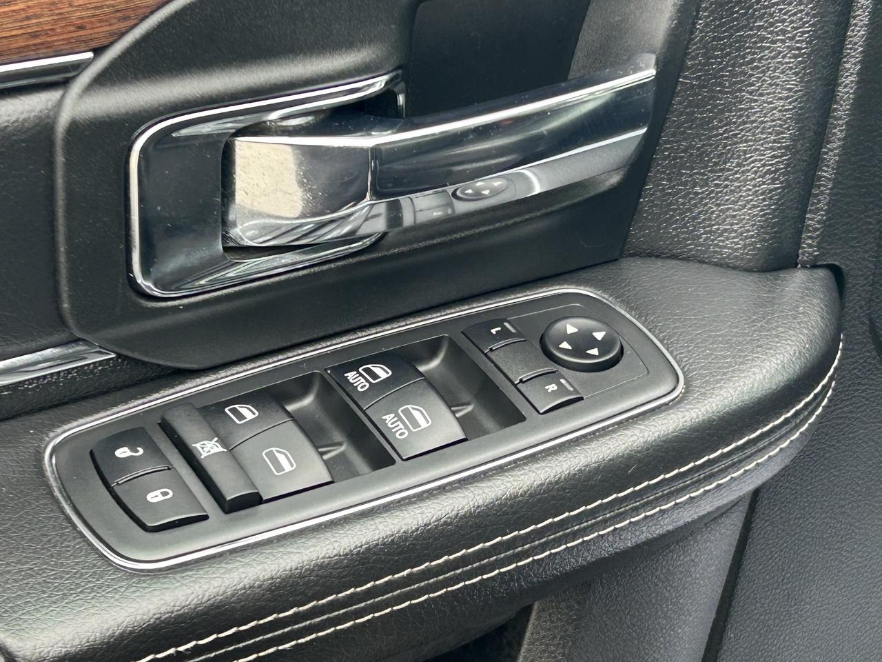 2018 RAM 1500 LARAMIE/DIESEL/LOADED/CALL PICTON 613-476-2188 Photo