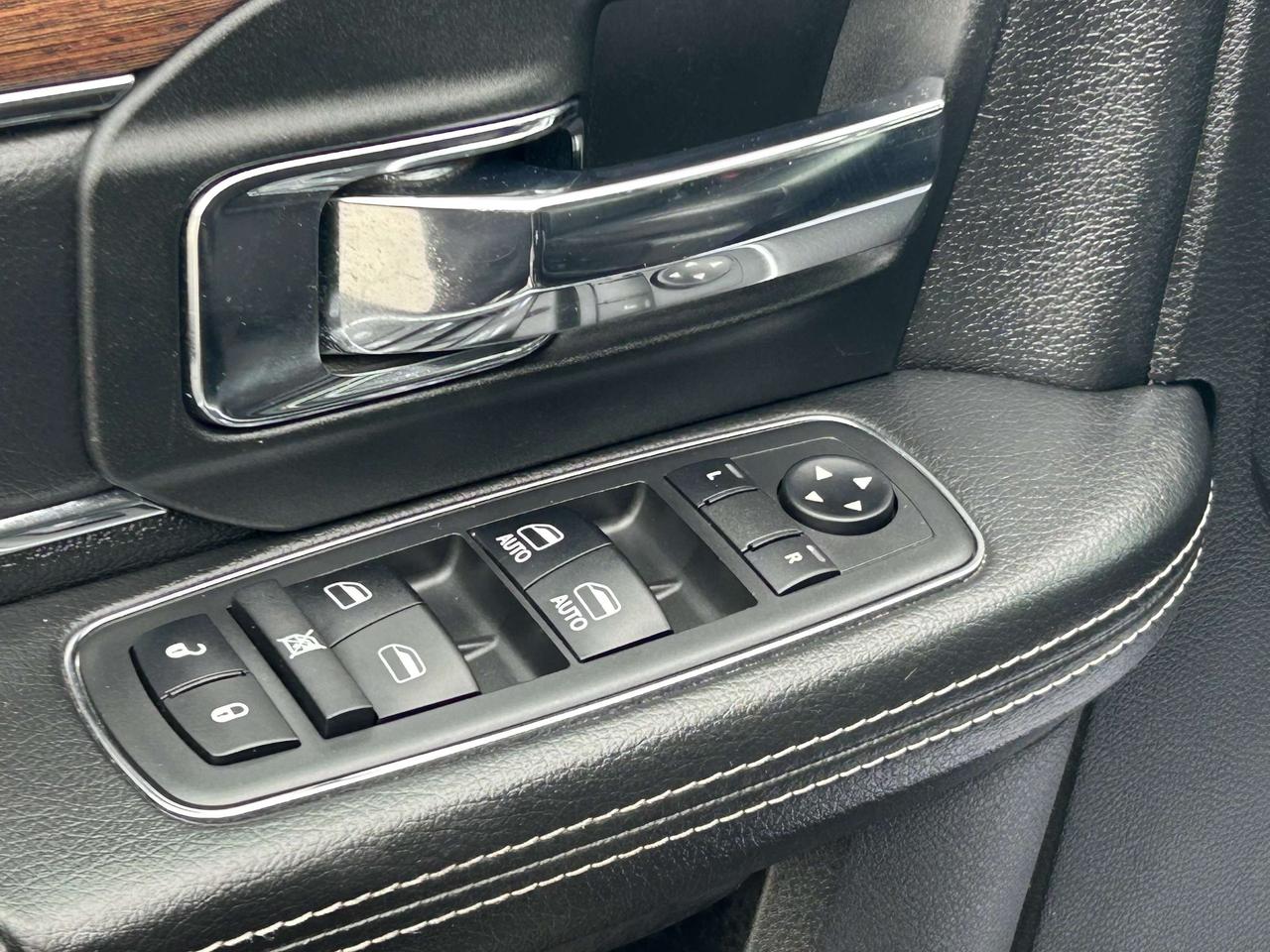 2018 RAM 1500 LARAMIE/DIESEL/LOADED/CALL NAPANEE Photo
