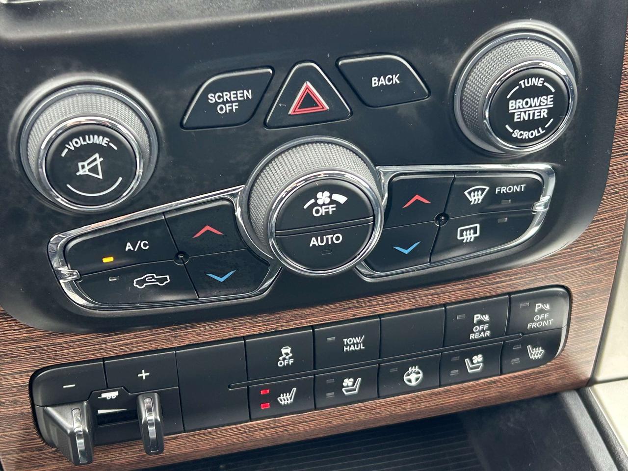 2018 RAM 1500 LARAMIE/DIESEL/LOADED/CALL NAPANEE Photo