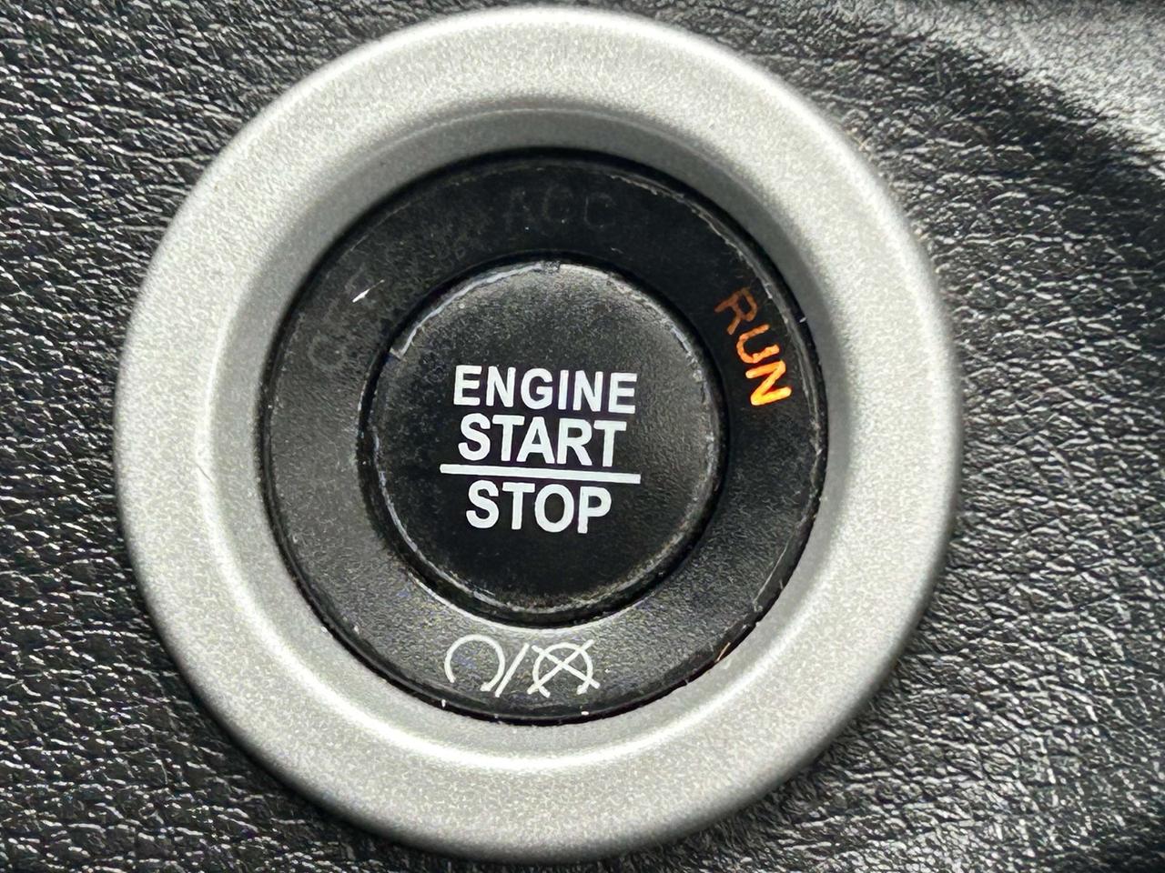 2018 RAM 1500 LARAMIE/DIESEL/LOADED/CALL NAPANEE Photo
