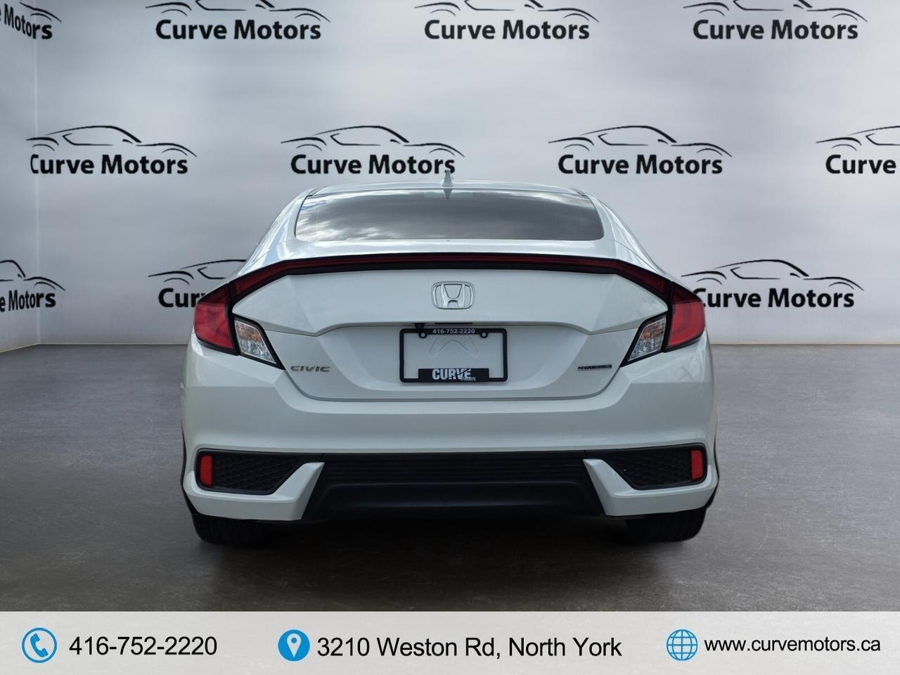 2017 Honda Civic Coupe 2dr Touring * LEATHER / ROOF / CARPLAY / CAMERA / Photo