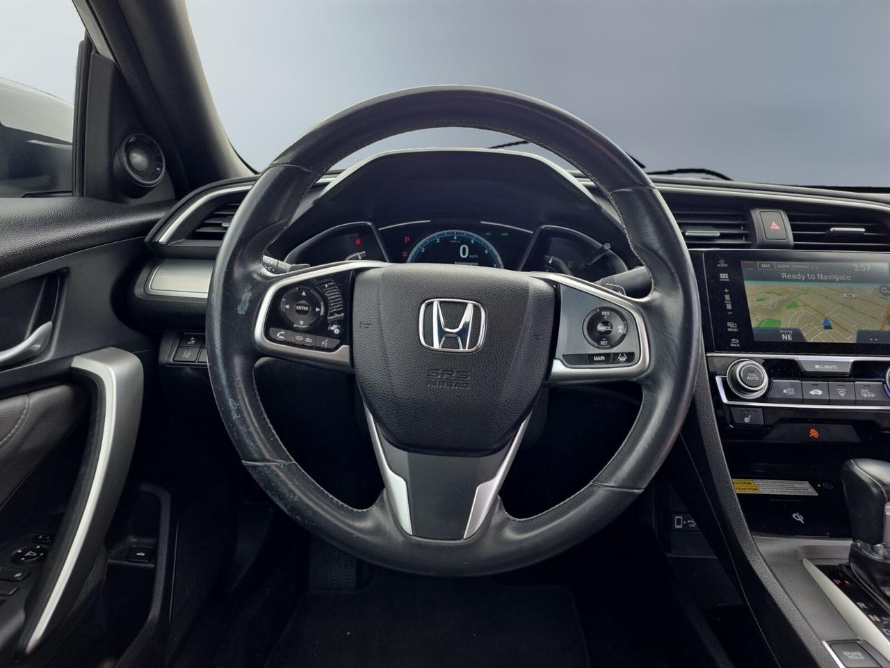 2017 Honda Civic Coupe 2dr Touring * LEATHER / ROOF / CARPLAY / CAMERA / Photo