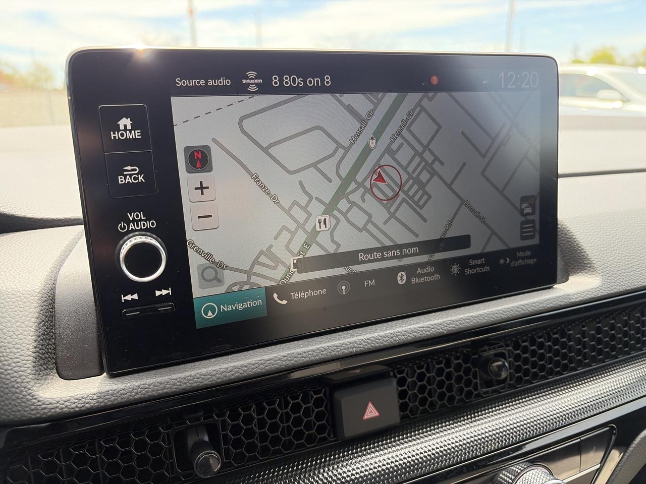 2025 Honda CR-V Touring HYBRID  Navi  Leather  Sunroof Photo