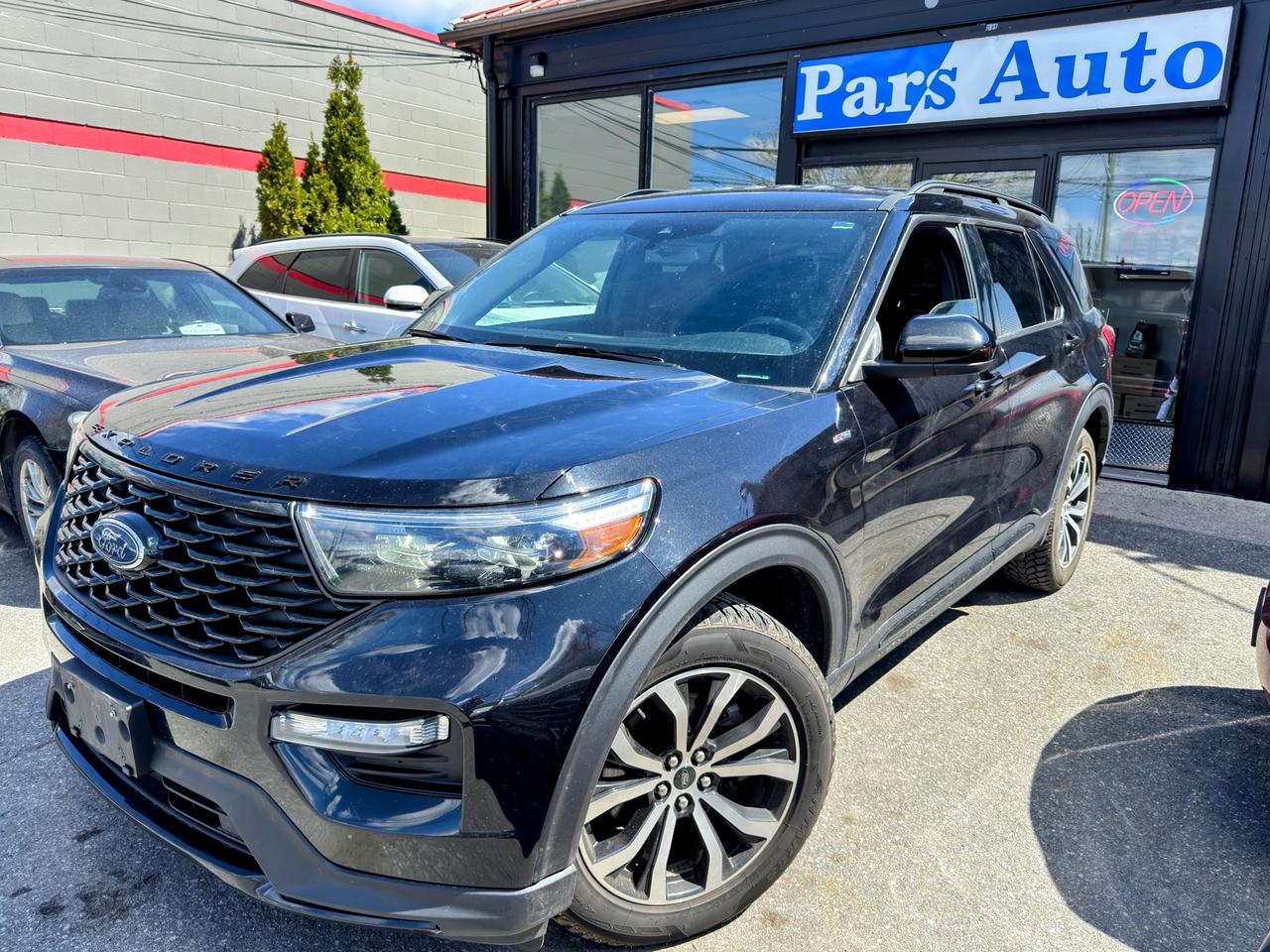 2023 Ford Explorer ST Line Photo