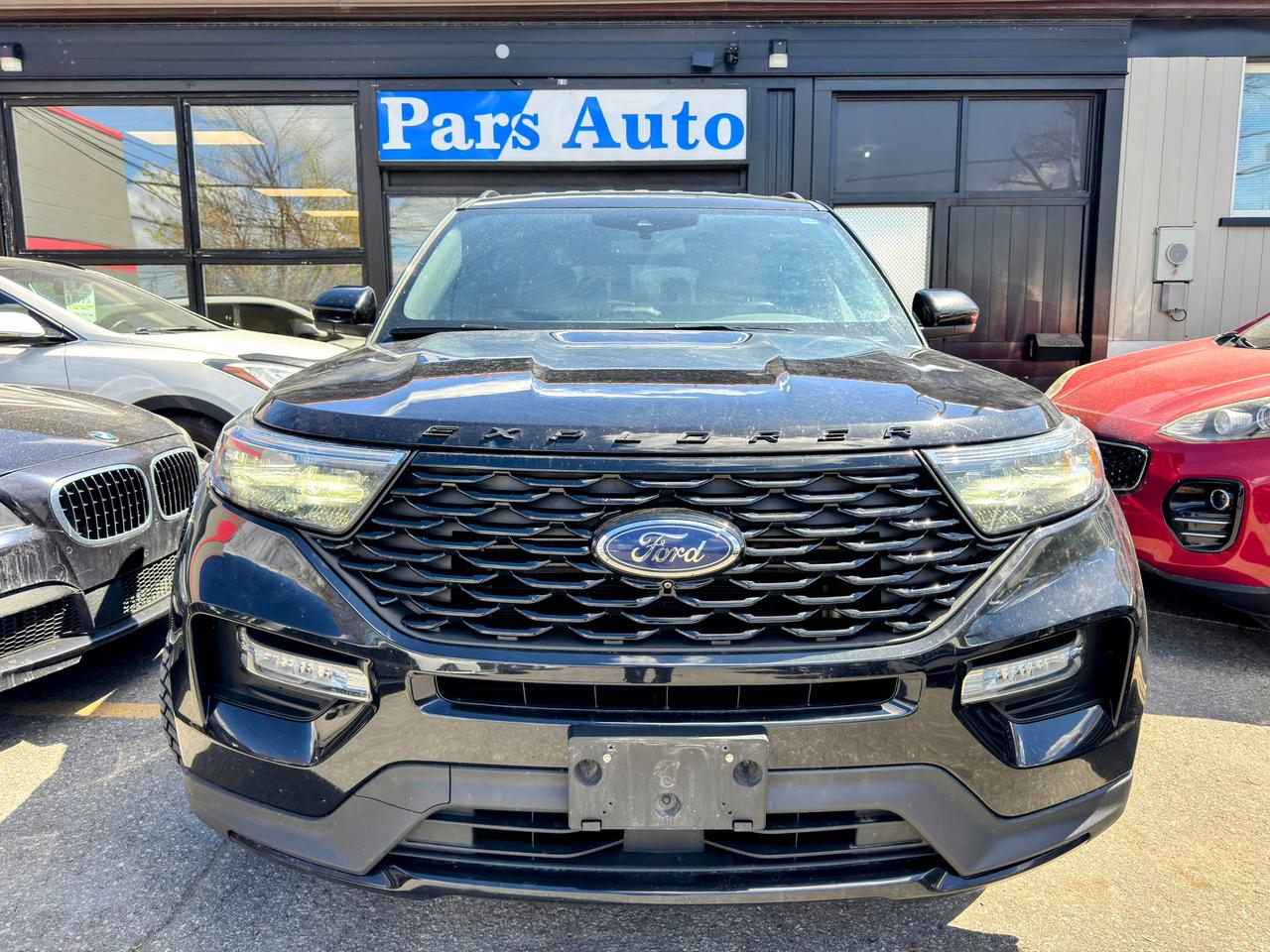 2023 Ford Explorer ST Line Photo